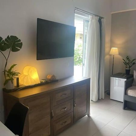 Studio In The Center, 2 Mins From The Beach Loutraki  Luaran gambar