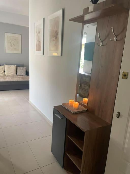 Studio In The Center, 2 Mins From The Beach Loutraki  Luaran gambar